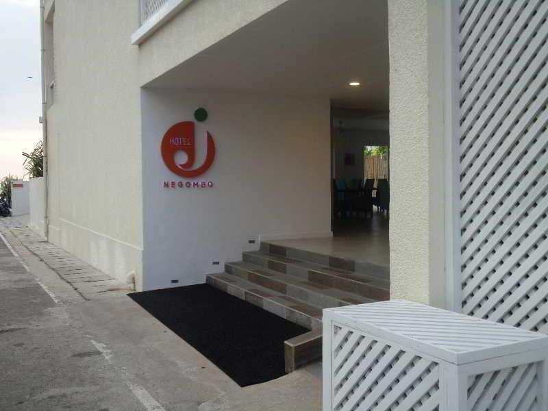 โรงแรมเจ เนกอมโบ ภายนอก รูปภาพ