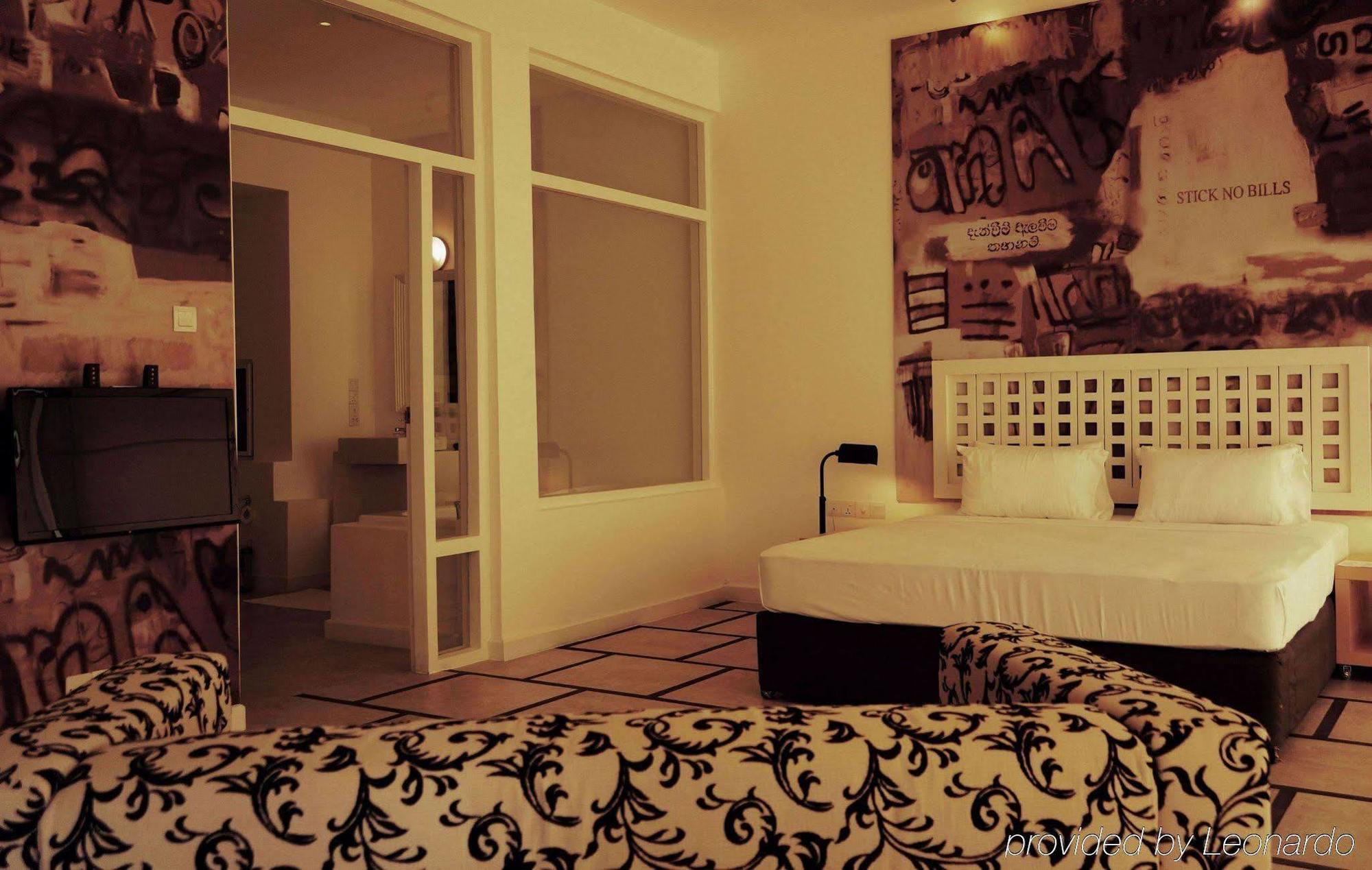 โรงแรมเจ เนกอมโบ ภายนอก รูปภาพ
